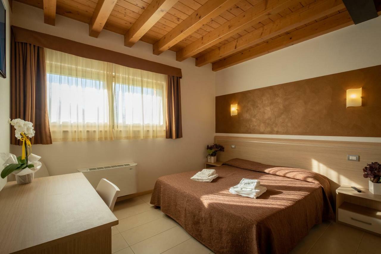 Agriturismo Tre Colline 바르돌리노 외부 사진